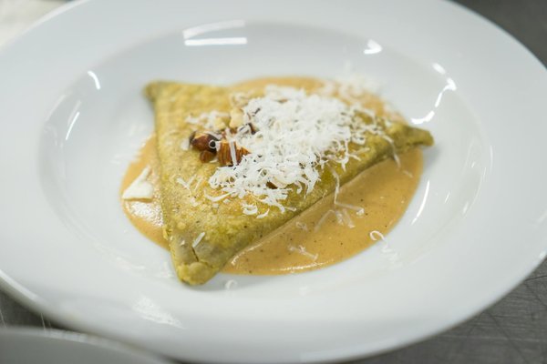 Le Nuove Tendenze degli Occhiali da Sole Oversize: Guida su Come Indossarli con Stile!